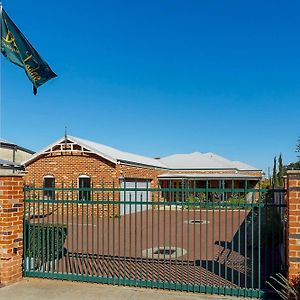 Durham Lodge Bed & Breakfast
